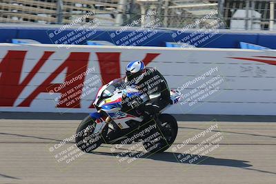 media/Aug-26-2022-Fastrack Riders (Fri) [[055e3b3c9d]]/level 2/Session 1 Start Finish/